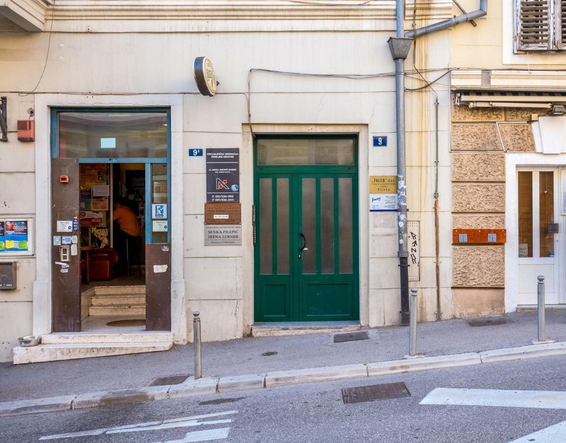 Stay In Rijeka Exterior photo